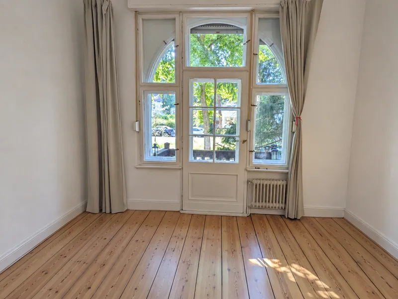 Alltagstaugliche 3-Zimmer-Wohnung mit Balkon in Berlin-Schmargendorf — photo 1